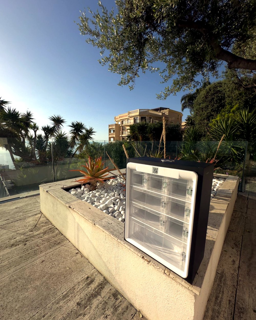 SUITEBOX in terrazzo